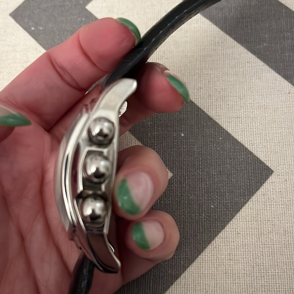 Invicta - Picture 7 of 7